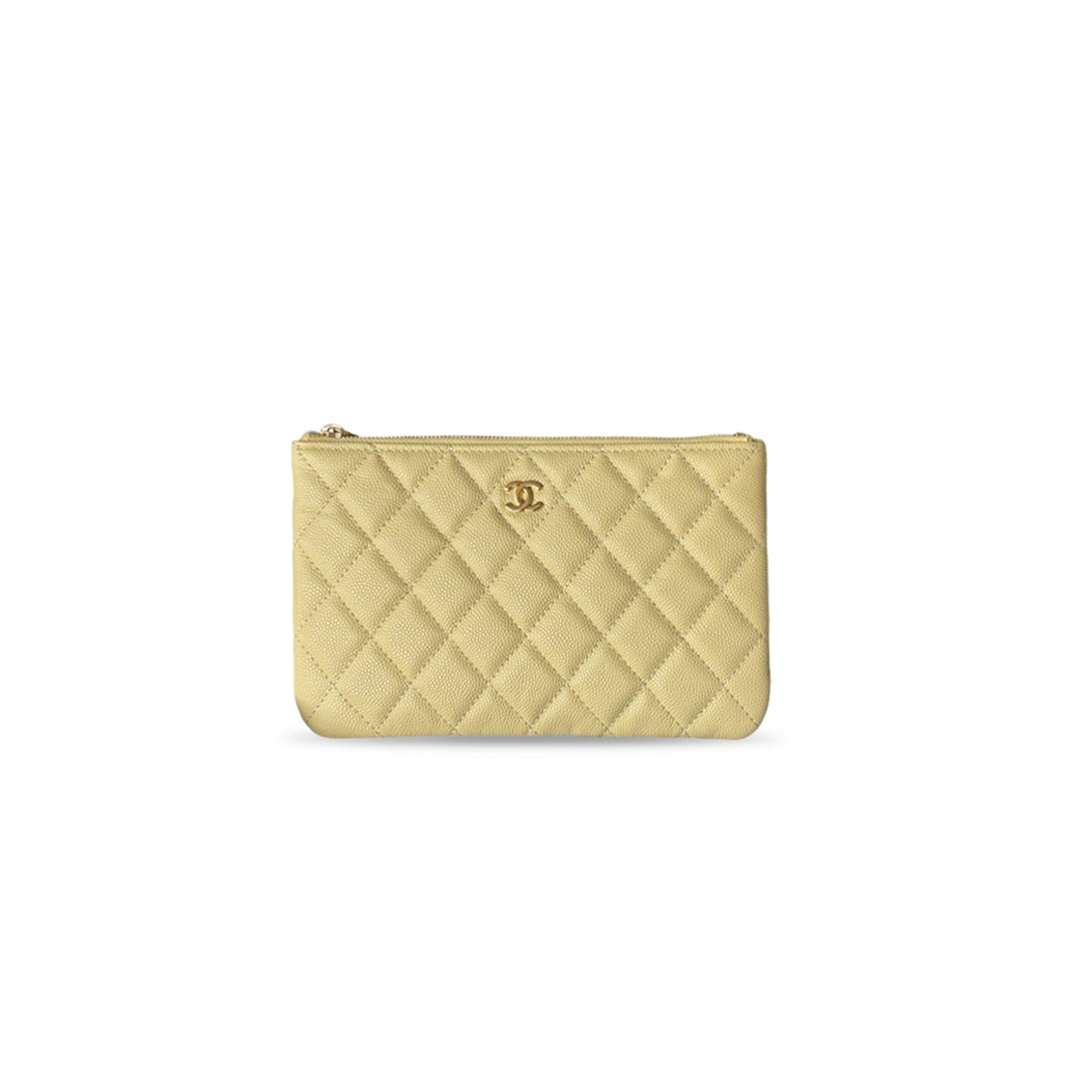 CHANEL CAVIAR QUILTED COSMETIC CASE AP1071 (20*12.2*1cm)